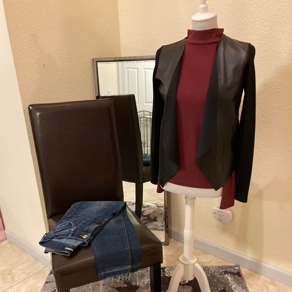 Maroon Mock Neck Turtleneck